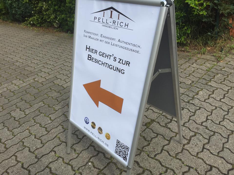 Bieterverfahren Schild hier geht es zur Besichtigung