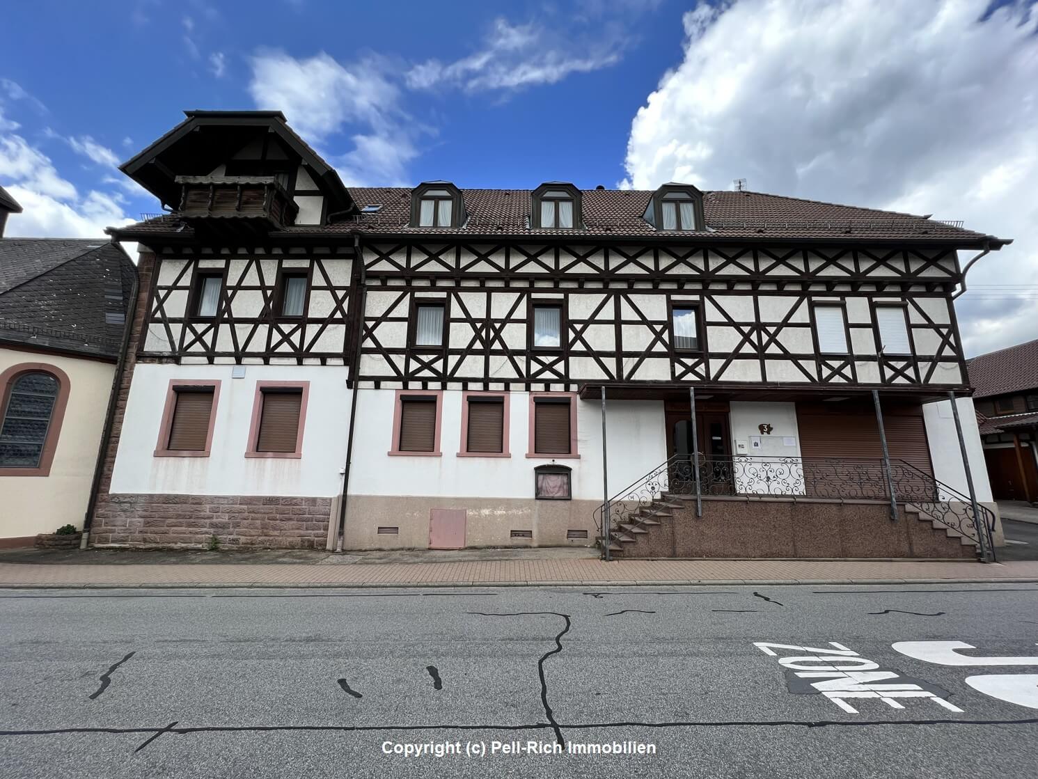 BESUCHERMAGNET: Freistehendes Hotel mit Gastronomie in Marxzell-Pfaffenrot zu vermieten