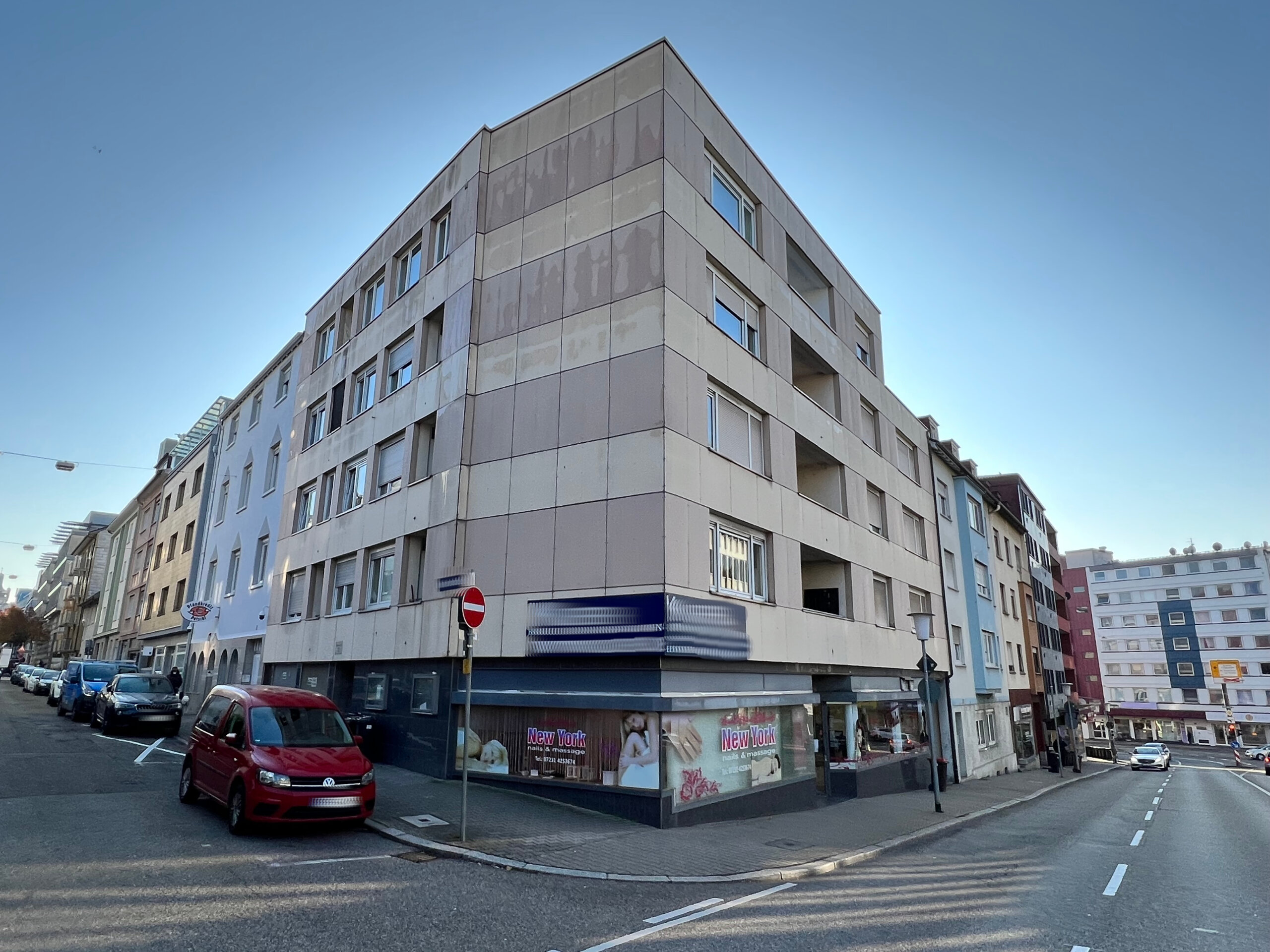 MITTENDRIN: Voll vermietetes Mehrfamilienhaus mit über 5,7% Rendite in zentraler Lage von Pforzheim