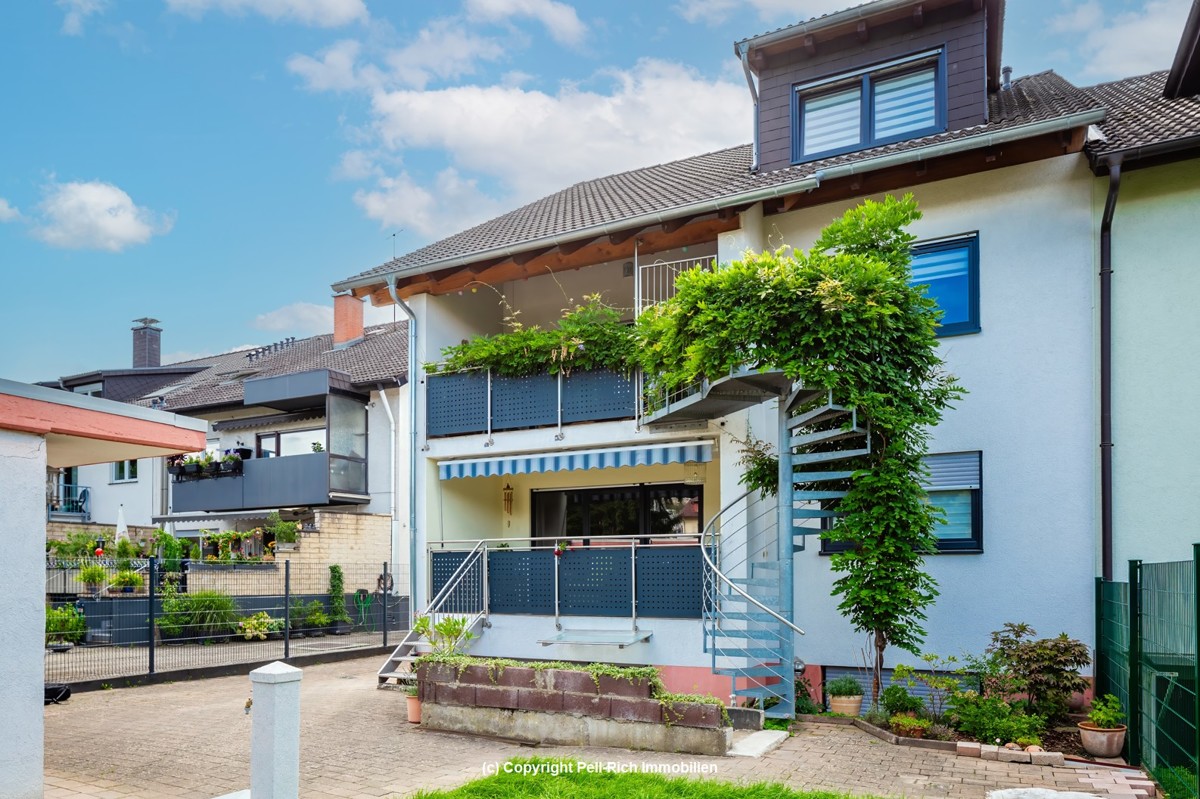 MY HAPPY PLACE: Bezugsfreie Eigentumswohnung über zwei Etagen in Karlsruhe-Grötzingen im Verkauf