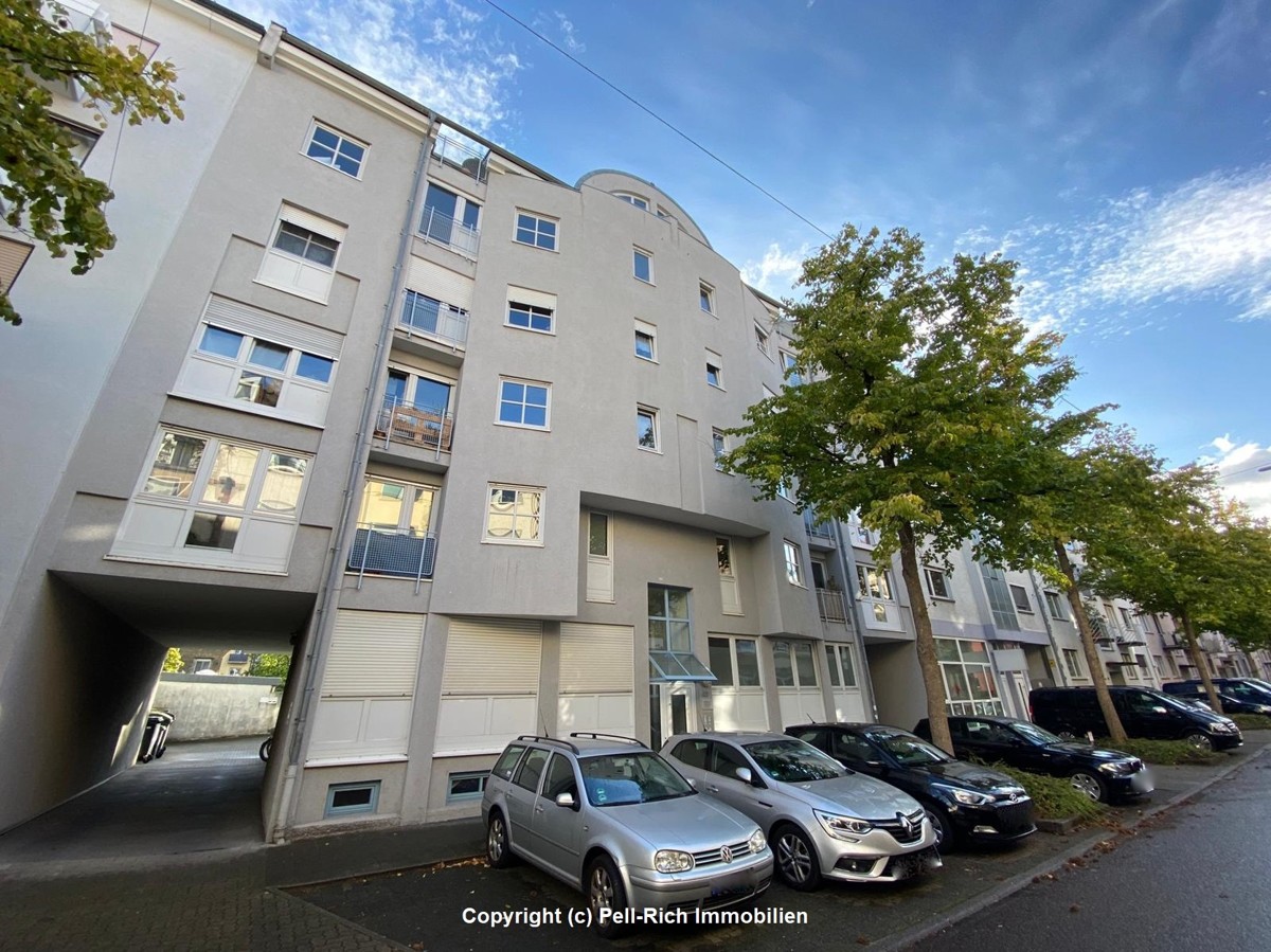 WOHLFÜHLEN – Möblierte 1-Zimmer Wohnung inkl. Stellplatz im Musikerviertel beim Brahmsplatz