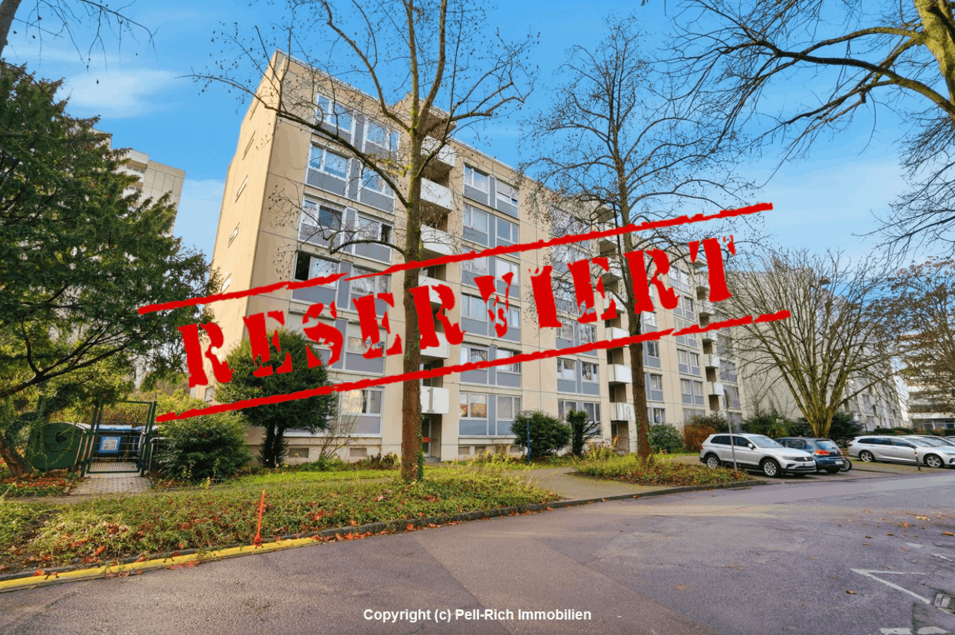 -derzeit reserviert- IHR NEUER LEBENSMITTELPUNKT: Bezugsfreie 3-Zimmer ETW mit TG-Stellplatz in Durlach zu verkaufen