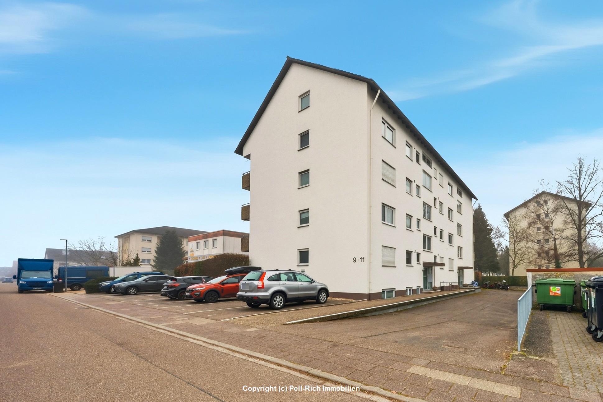 EXZELLENT: Gepflegte 3 Zimmer Eigentumswohnung mit Garage und Balkon in Stutensee-Büchig