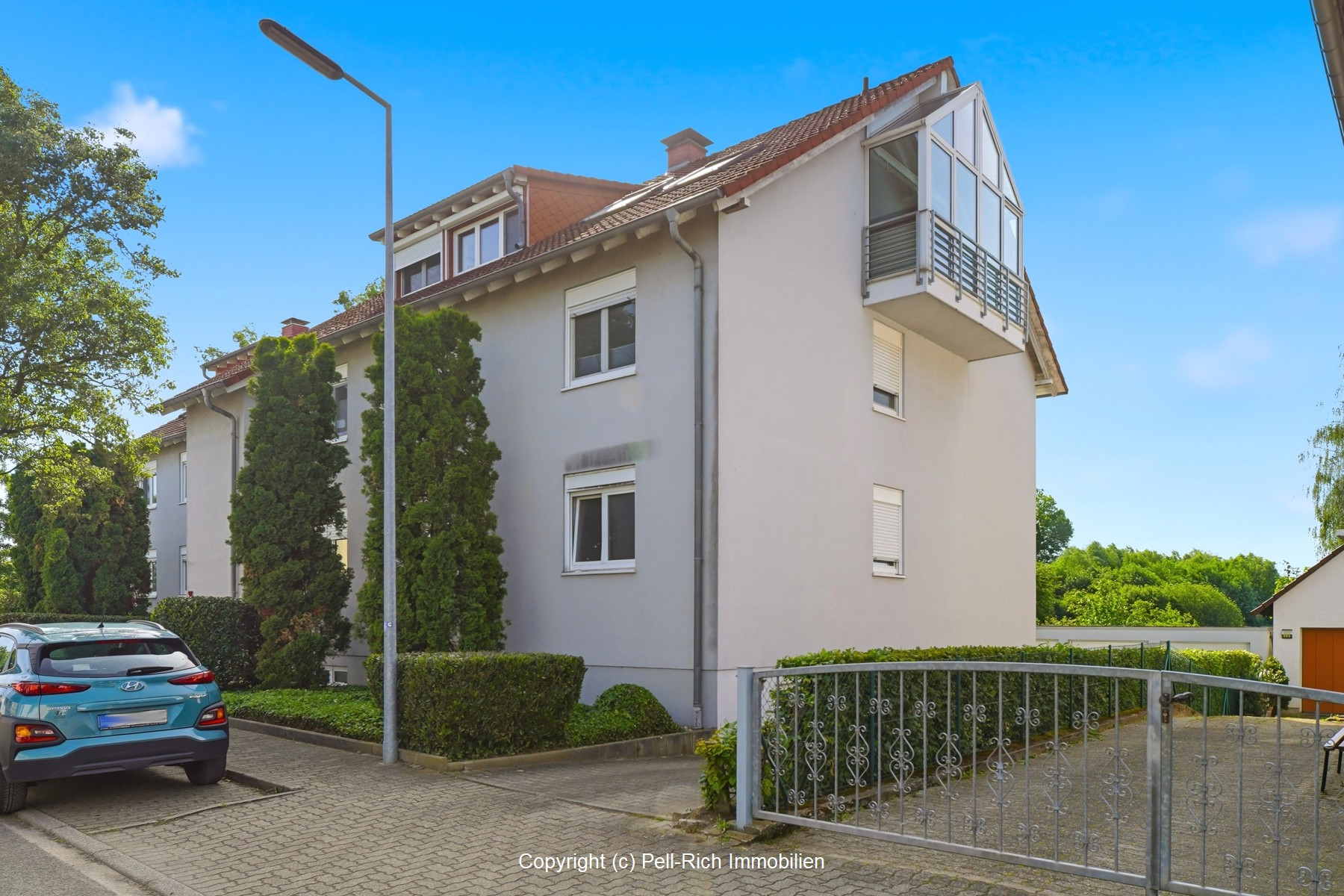 ELEGANT: Moderne Eigentumswohnung mit Garage und Wintergarten in ruhiger Randlage von KA-Knielingen