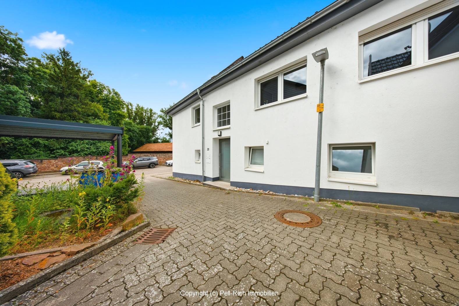 EINMALIG: Gepflegtes Einfamilienhaus mit Flächenpotenzial und Garten in KA-Hohenwettersbach