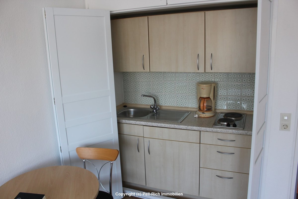Vollständig möbliertes & gepflegtes Apartment mit Weitblick in der Weststadt! - Photo 2