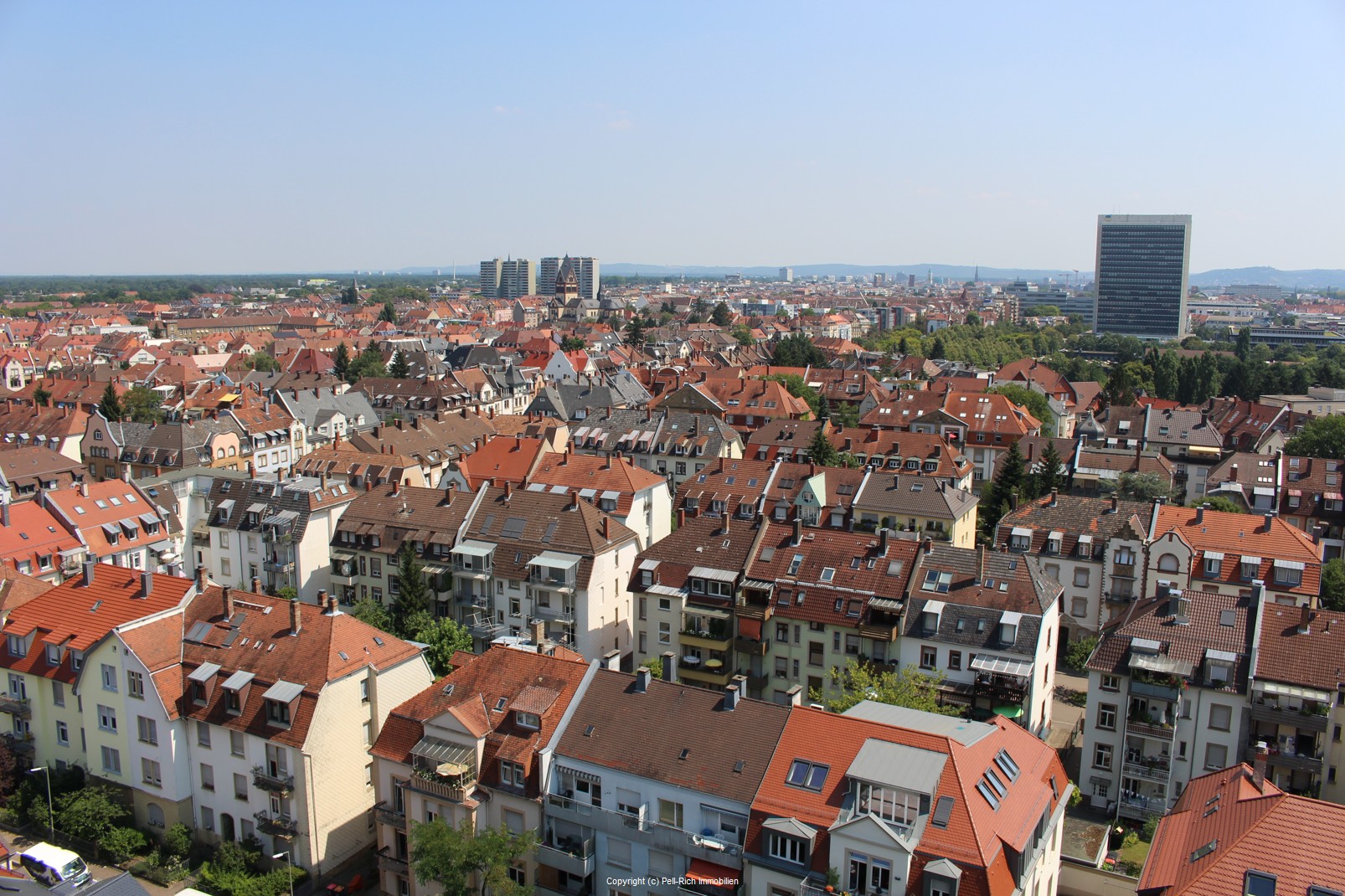 Vollständig möbliertes & gepflegtes Apartment mit Weitblick in der Weststadt! - Photo 3