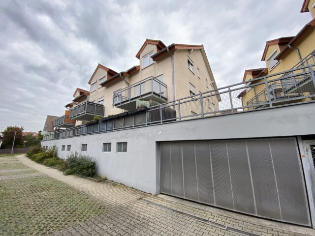 Wohnanlage Hinter dem See 1 in Güglingen mit Einfahrt zur Tiefgarage